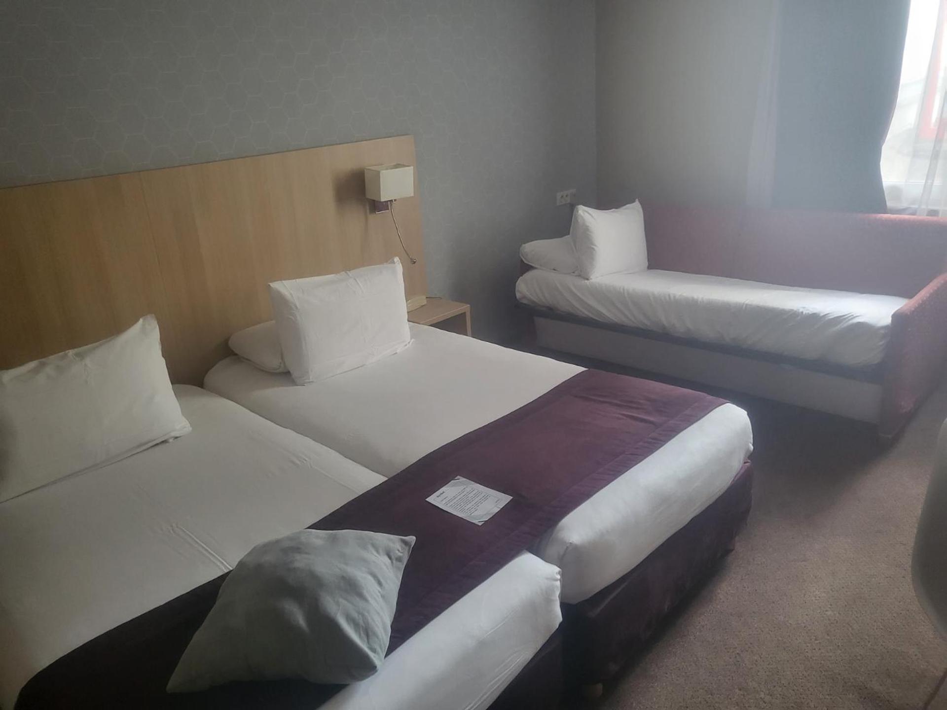 Hotel Europe And Spa Reims Esterno foto