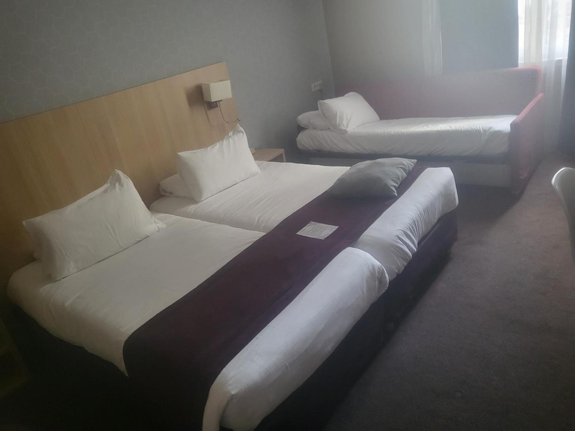 Hotel Europe And Spa Reims Esterno foto